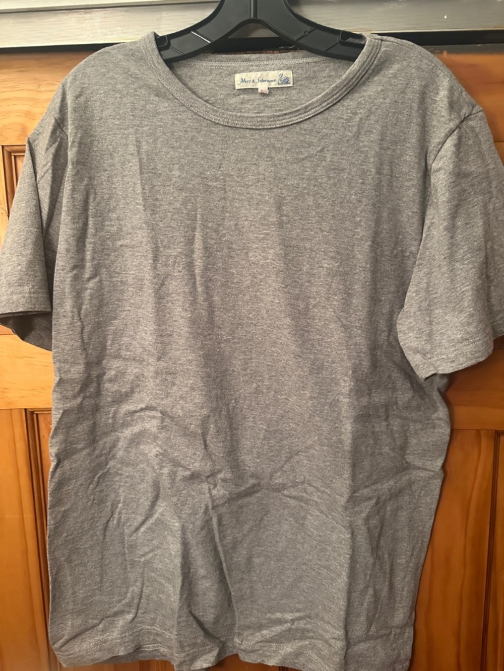 Metz b. Schwanen Men's Classic Crew Neck T-Shirt - Gray